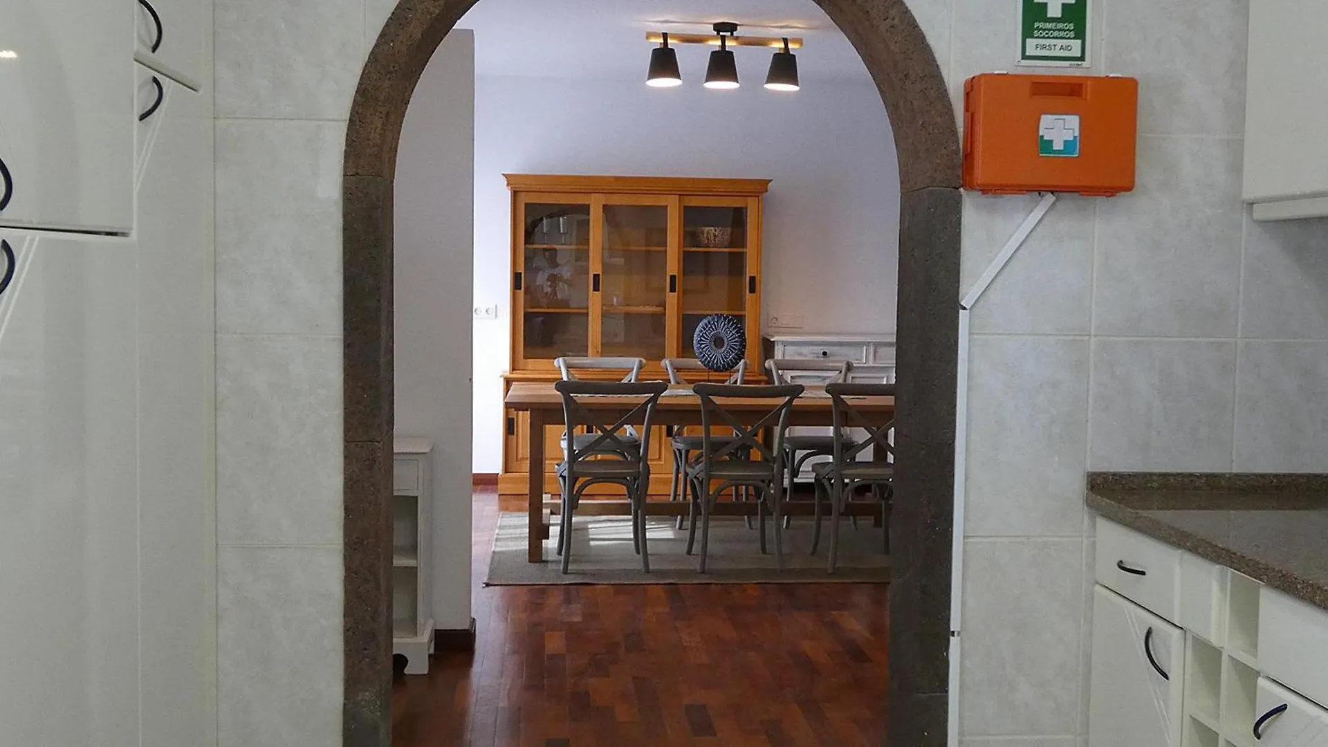 Madeira Serenity Cottage 푼샬 펜션